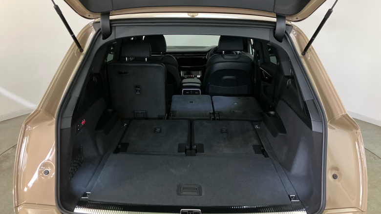 Audi Q7 3.0 TDI Quattro 286 Black Edition 5dr Tiptronic Diesel Estate